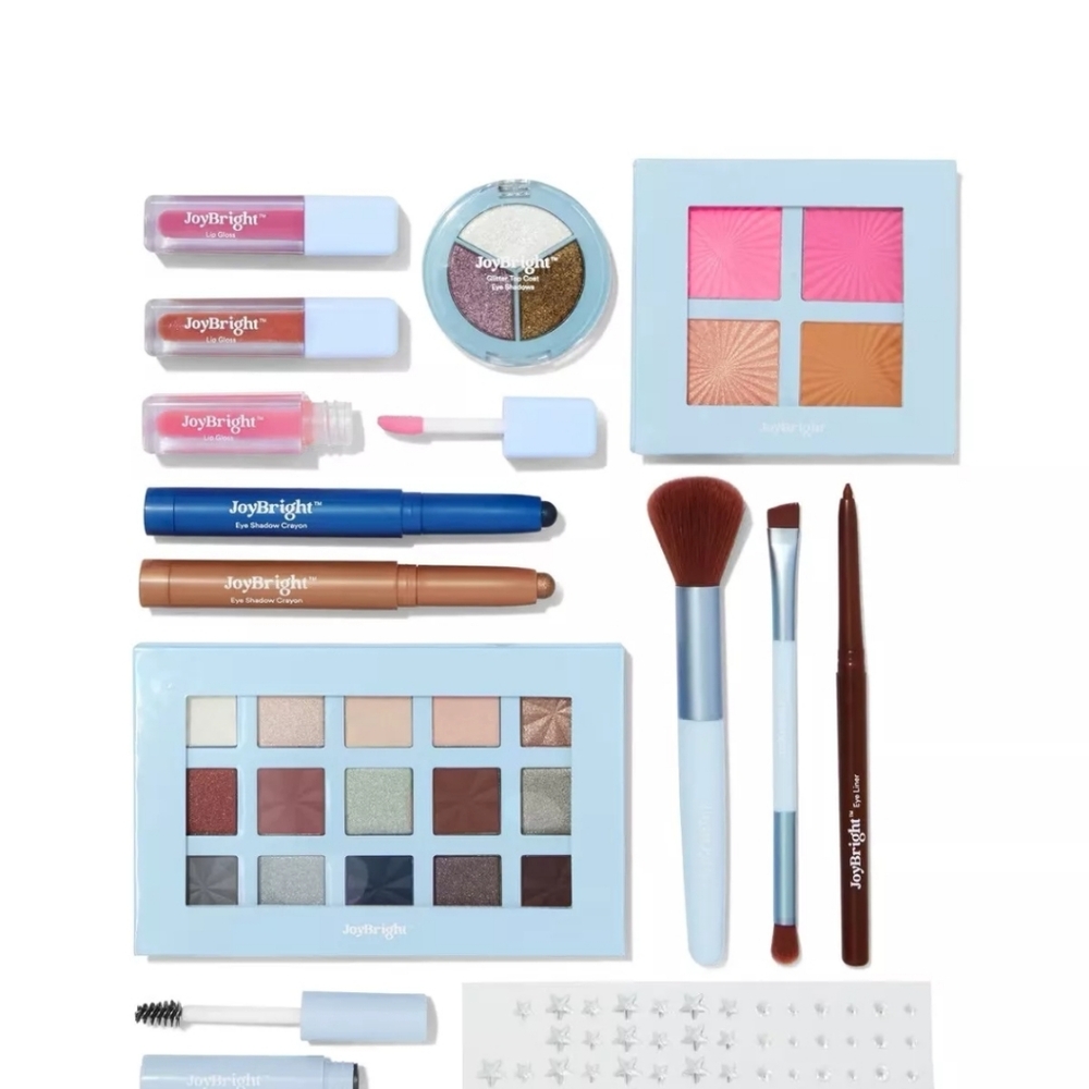 Ulta Beauty Makeup Collection Set Kit NEW - Picture 2 of 16